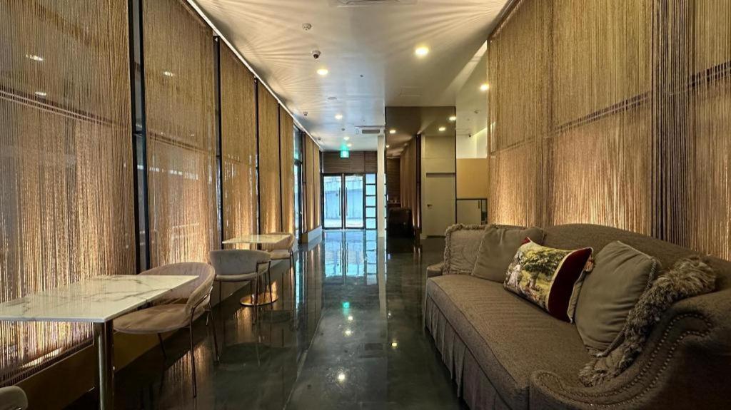 Hotel Bridge Сеул Экстерьер фото